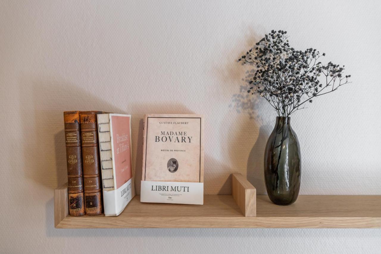 Host Inn - Duplex Insolite & Chic - Ancienne Librairie Lione Esterno foto